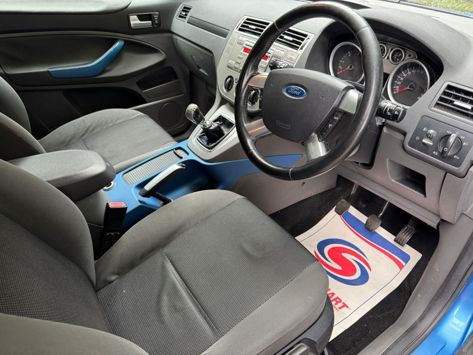 Ford Kuga 2.0 TDCi Zetec SUV 5dr Diesel Manual AWD Euro 4 (136 ps)